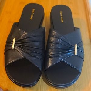 Nwot Cole Haan Leather Slides Size 10.5